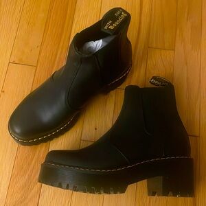 Dr Martens Women’s Rometty Fashion Boot